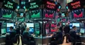 Klíčové indexy USA: Dow roste, Nasdaq klesá před rozhodnutím Fedu