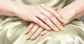 Butter yellow manicure 2026: trend #butteryellownails